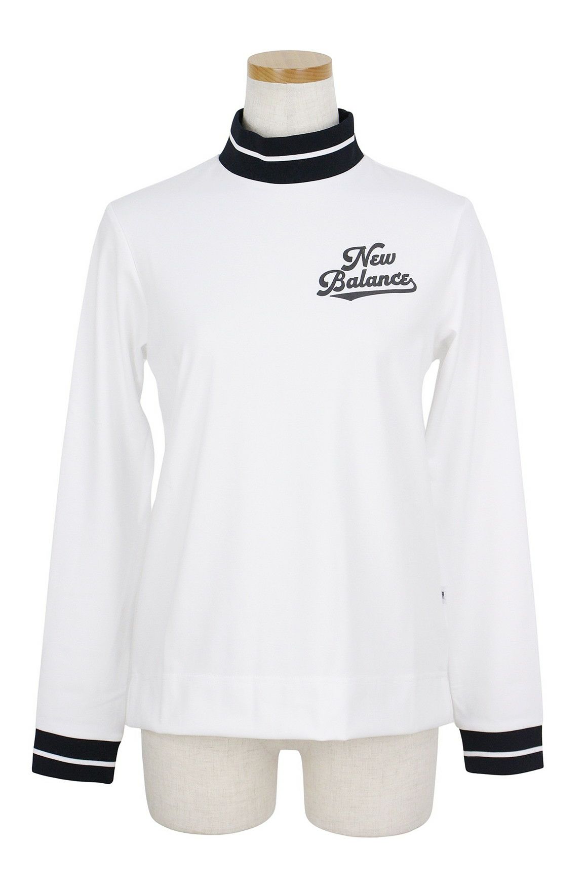 ニューバランスゴルフのハイネックシャツ