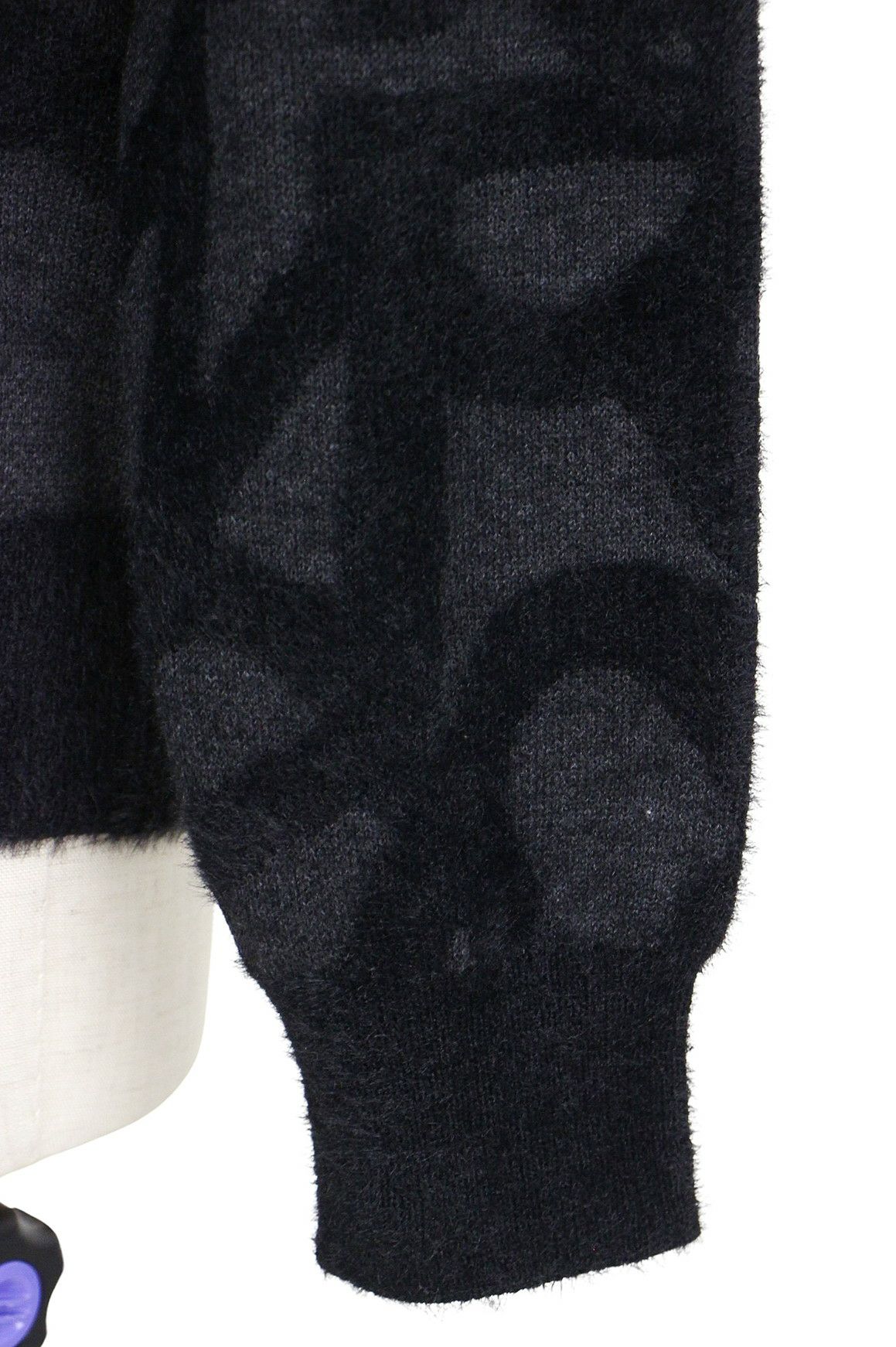 ニューバランスゴルフのセーター