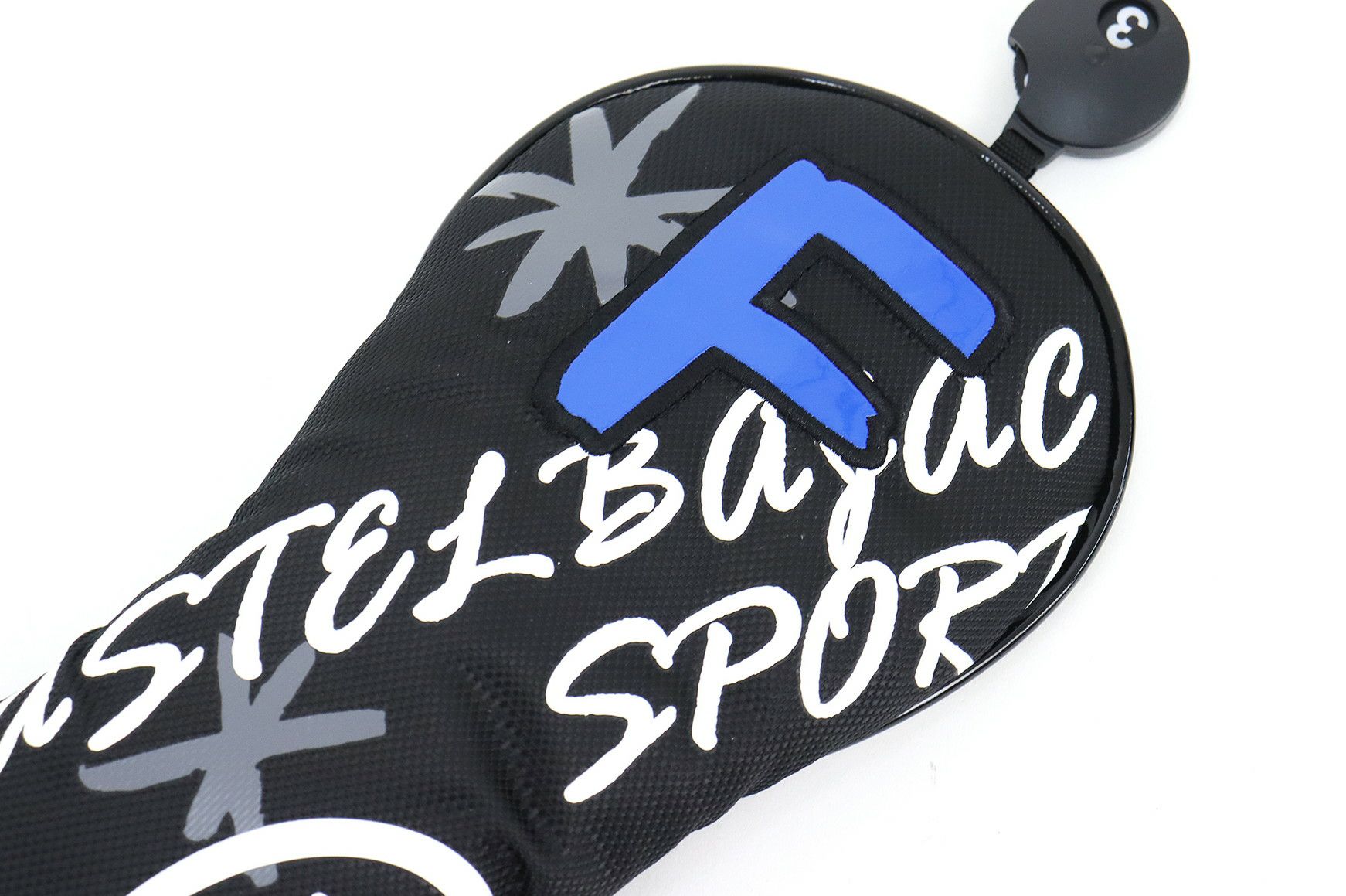 カステルバジャックのヘッドカバー