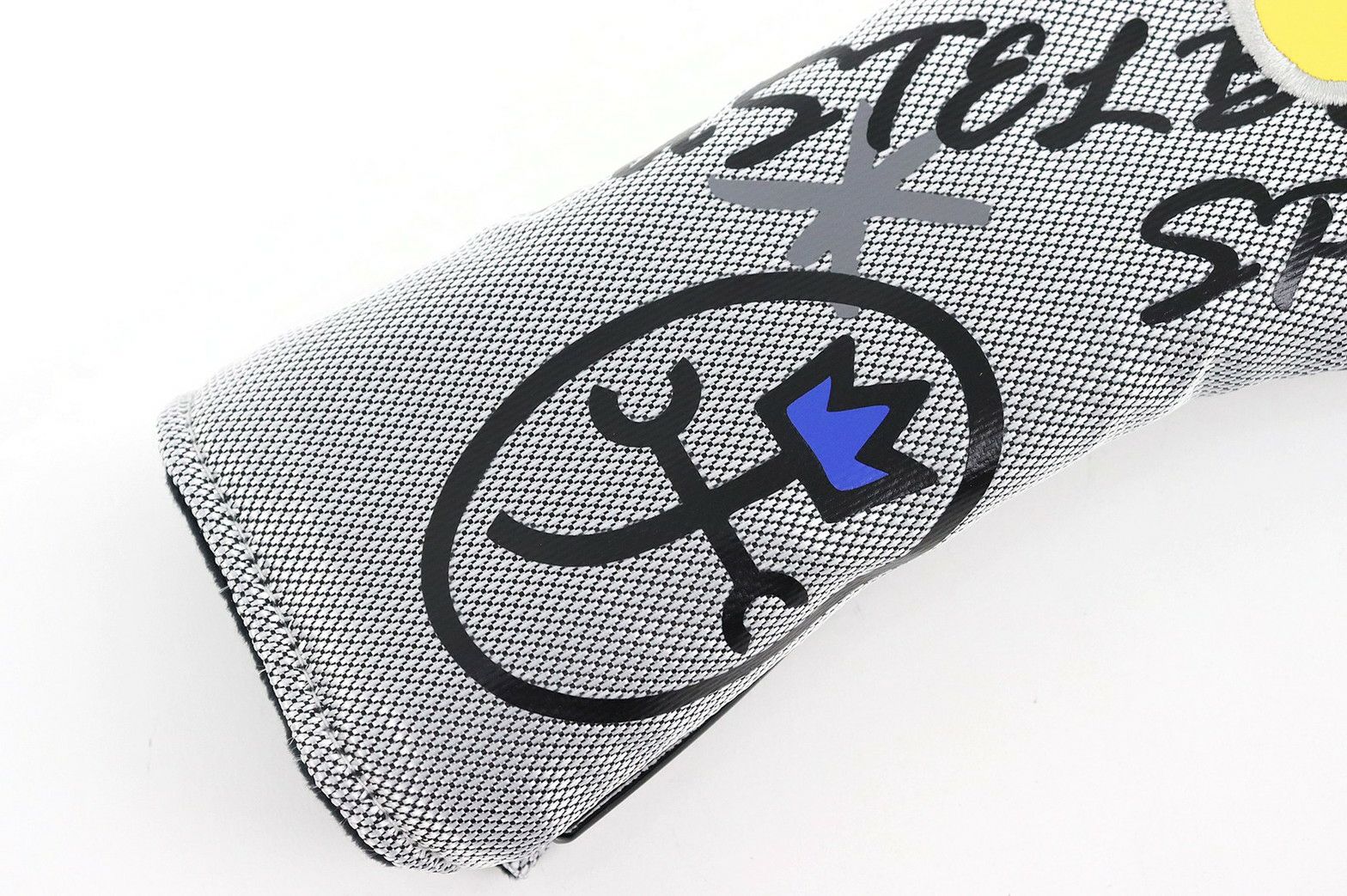 カステルバジャックのヘッドカバー