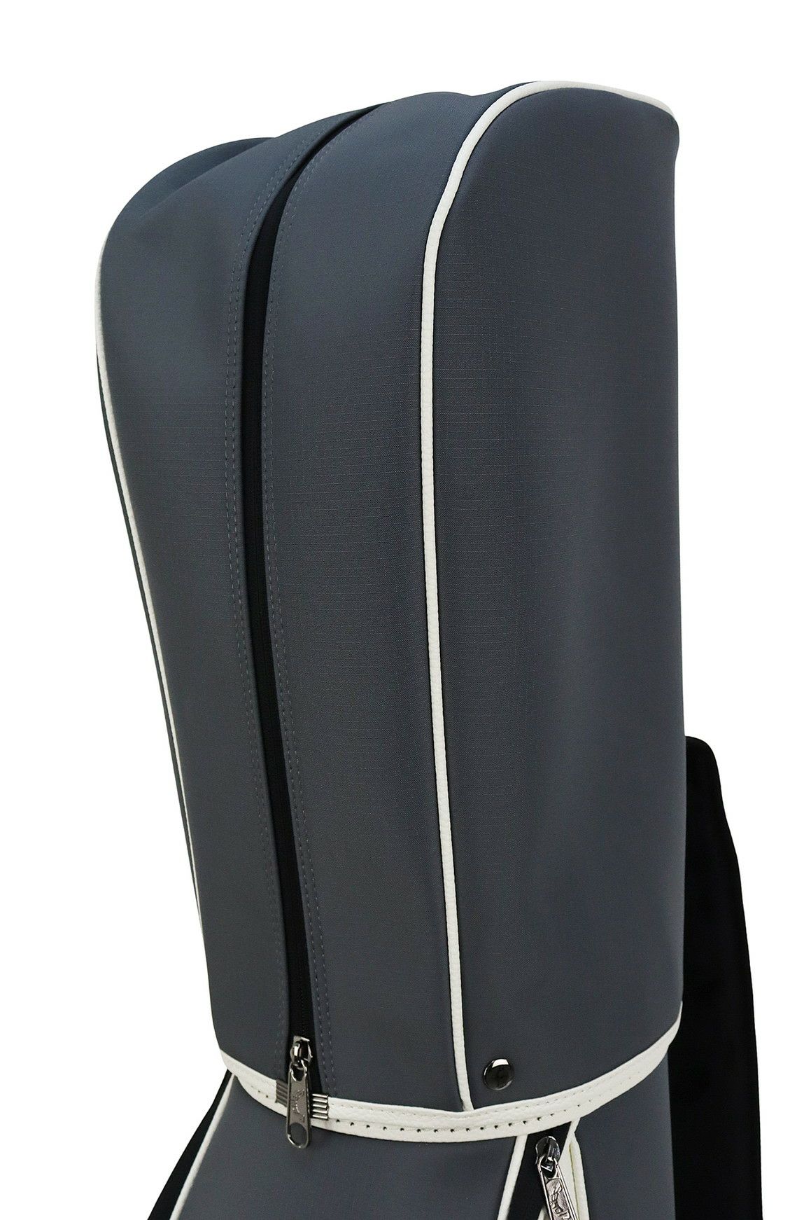 ジョーンズのキャディバッグ