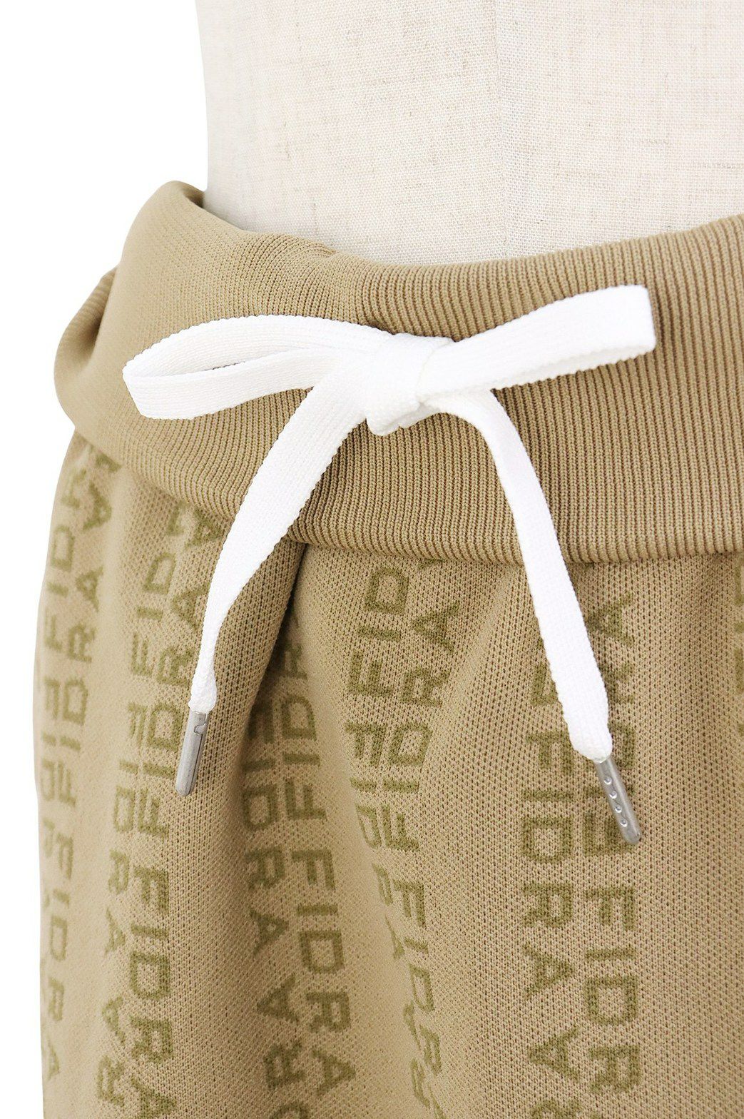 フィドラのスカート