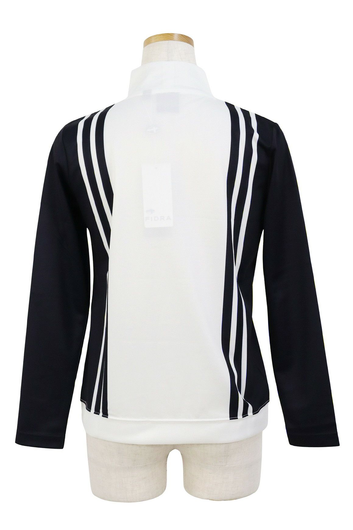 フィドラのハイネックシャツ