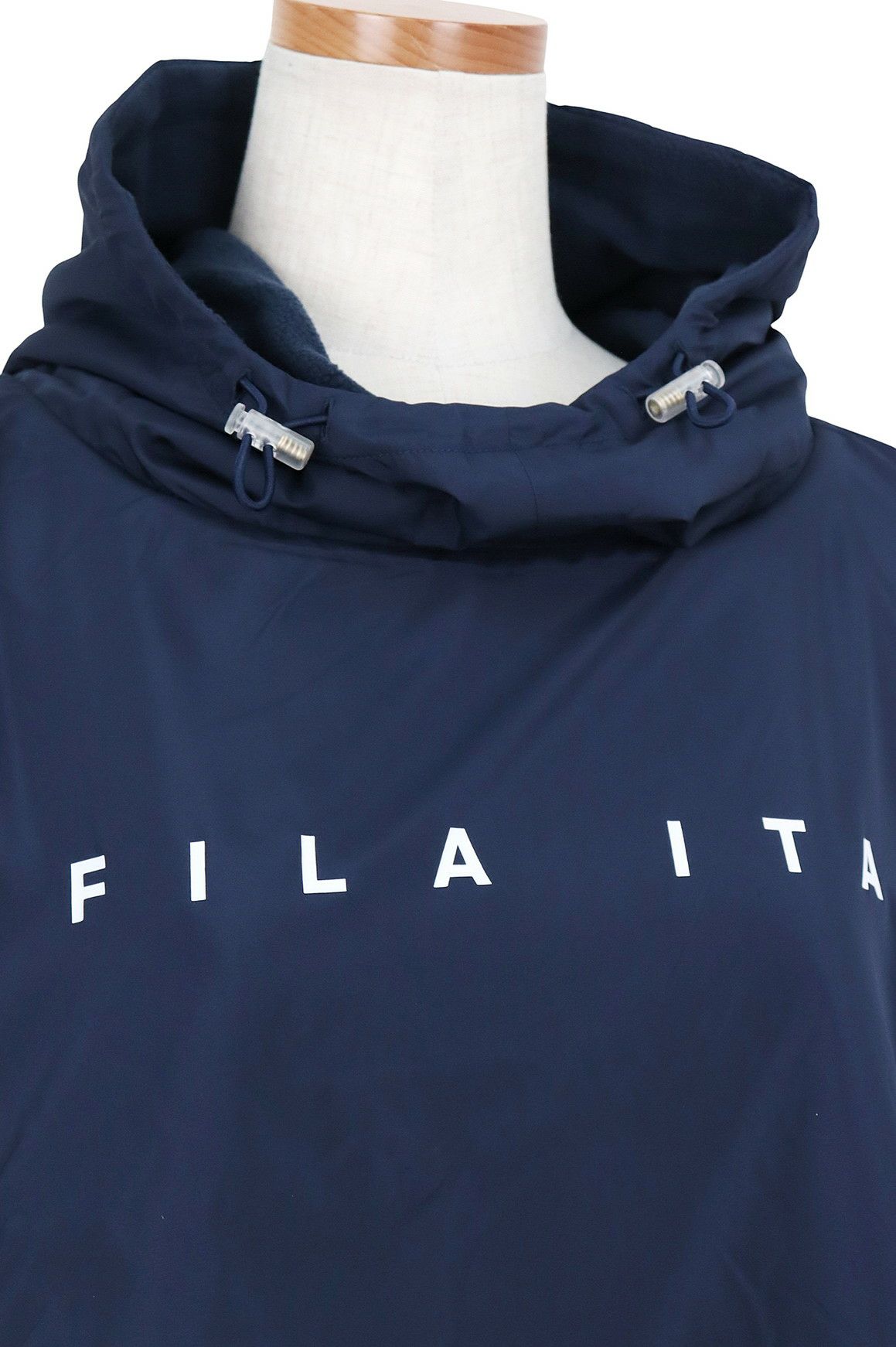 フィラゴルフのポンチョ