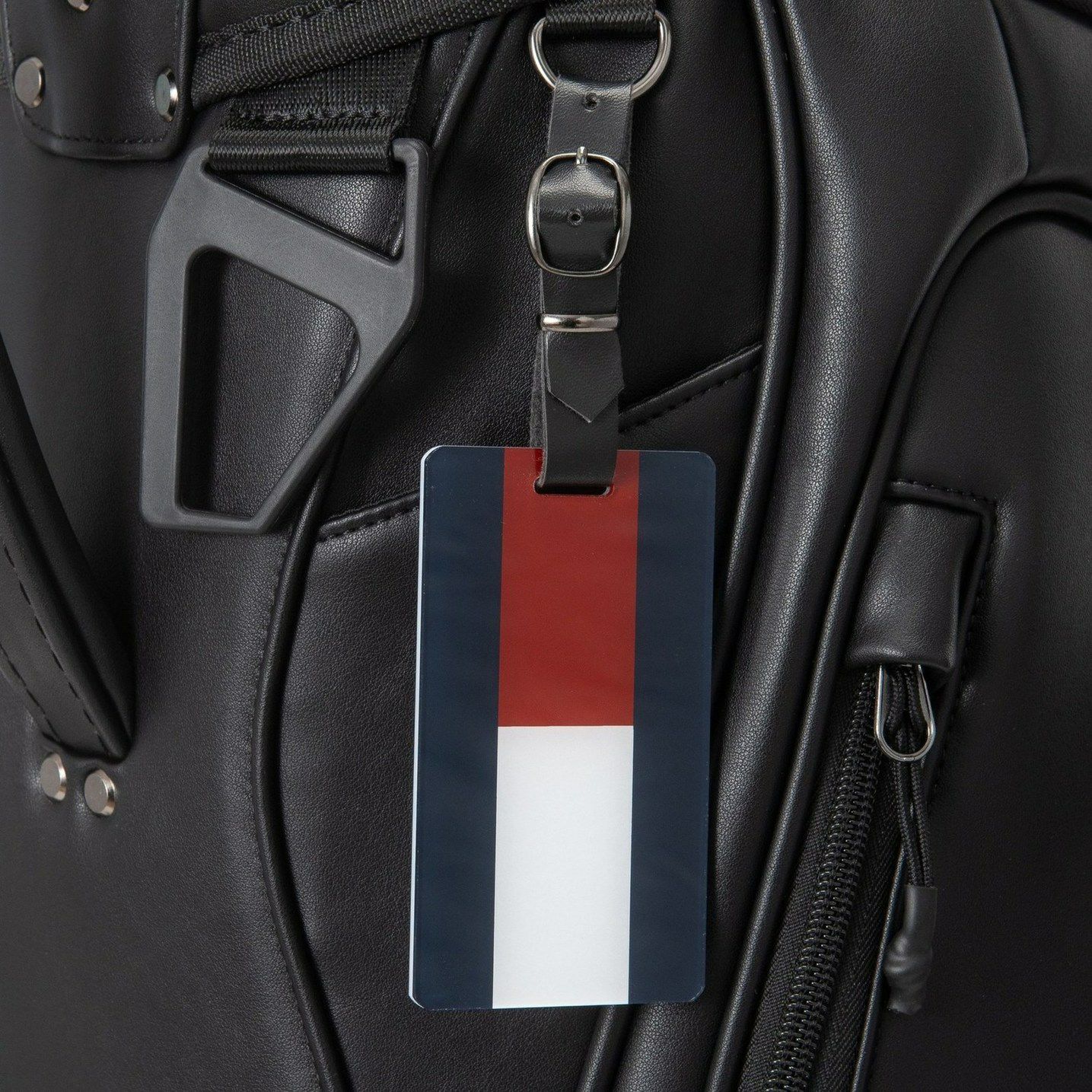 トミーヒルフィガーゴルフ日本正規品のキャディバッグ