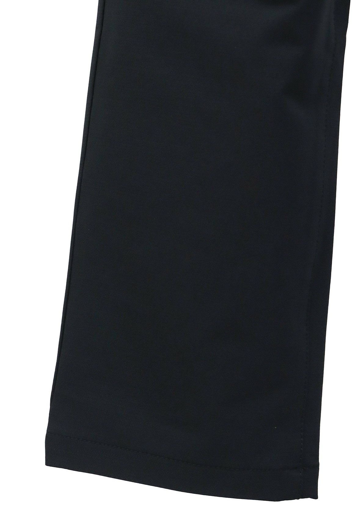 ニューバランスゴルフのロングパンツ