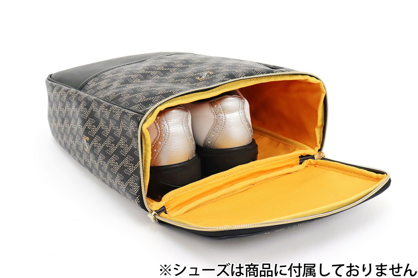 レザレクションのシューズケース