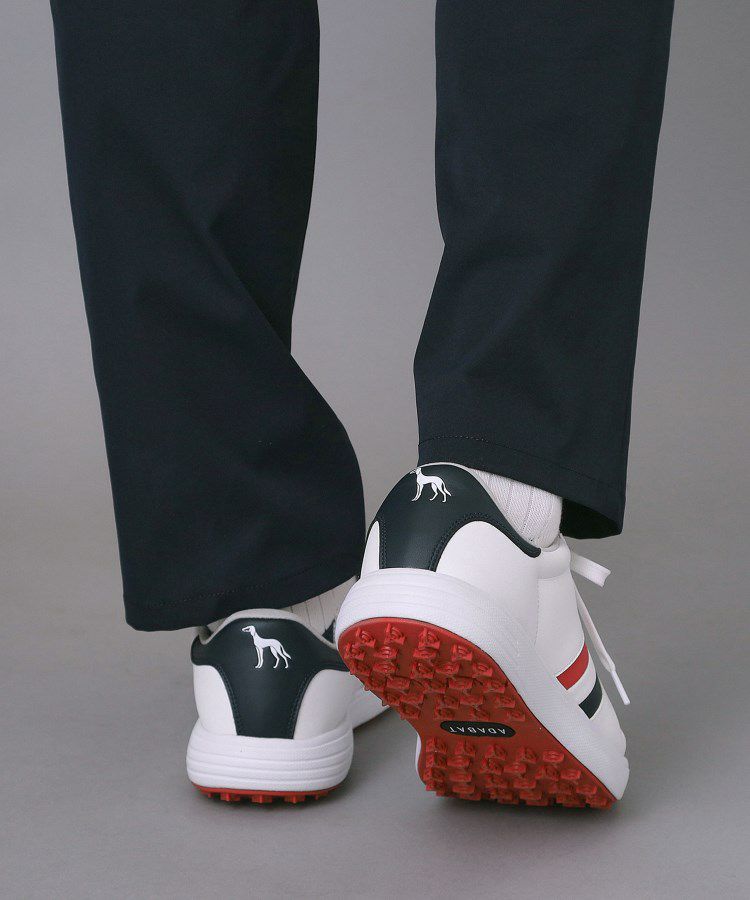 アダバットのシューズ