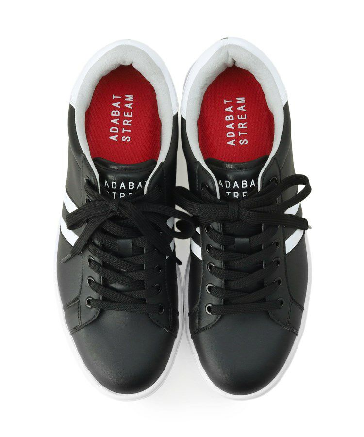 アダバットのシューズ