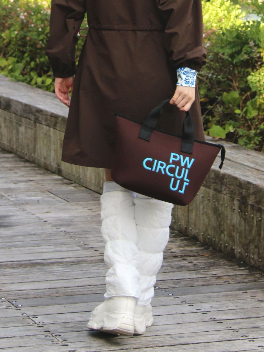 ピーダブリュサーキュラスのカートバッグ