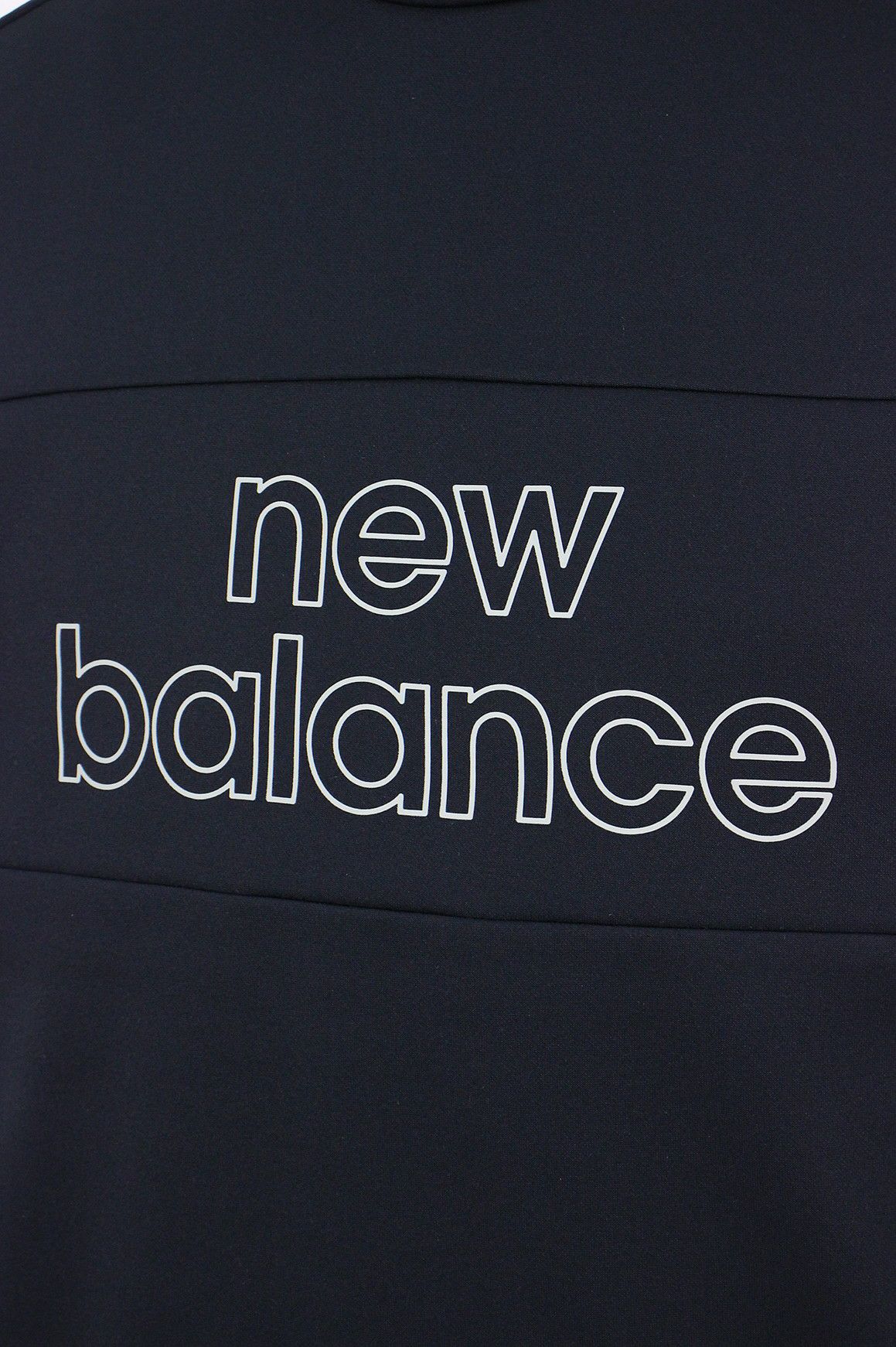 ニューバランスゴルフのハイネックシャツ