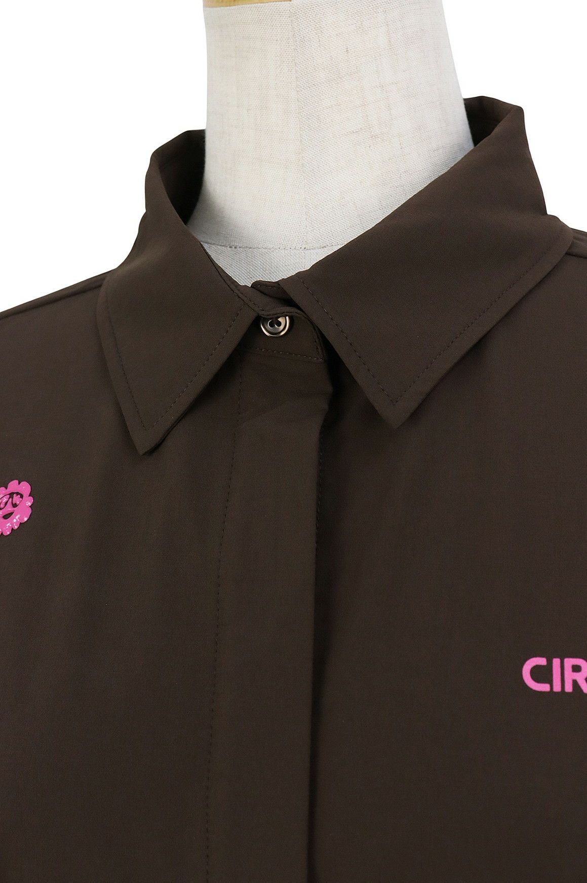 ピーダブリュサーキュラスのワンピース