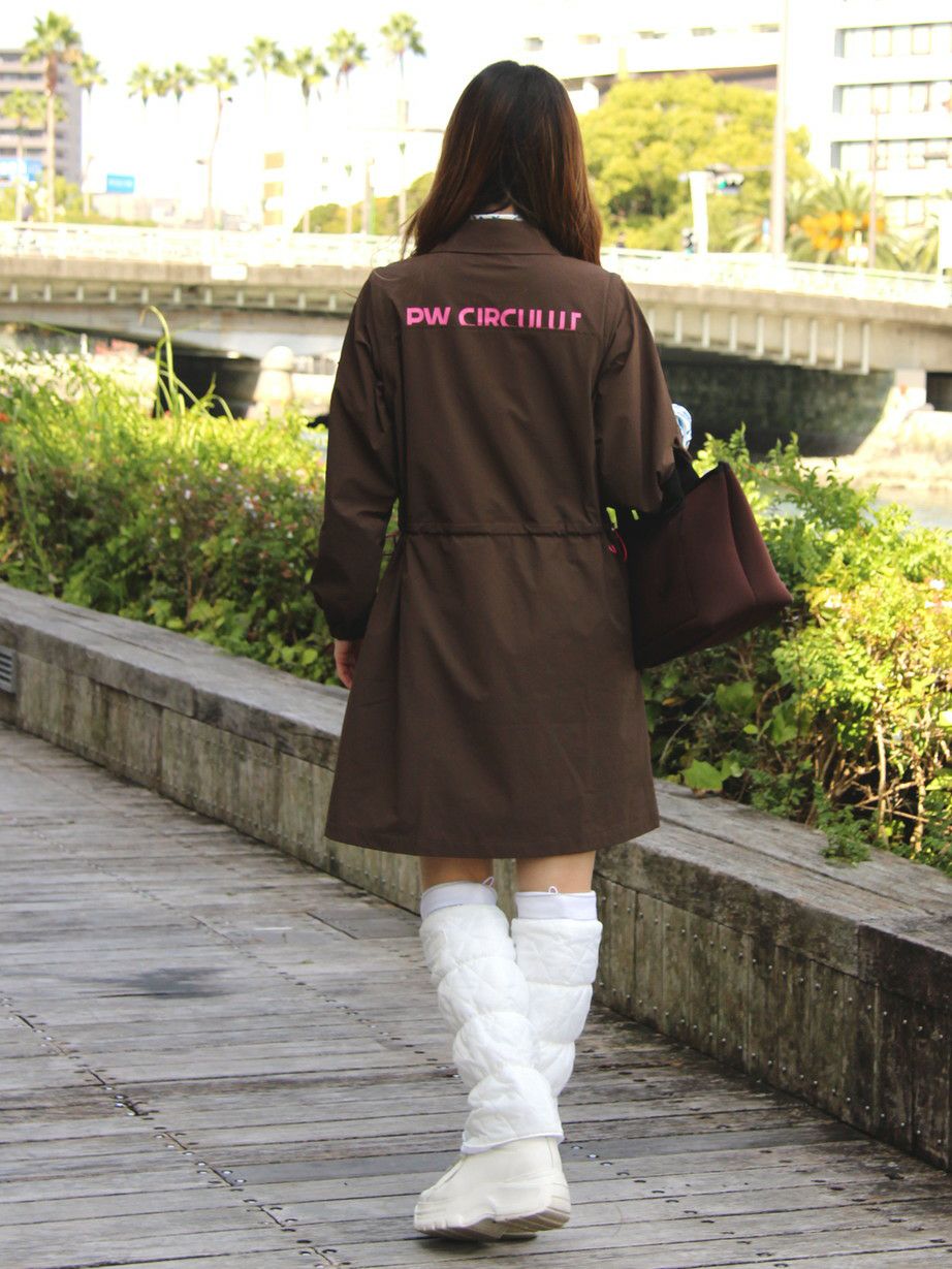 ピーダブリュサーキュラスのワンピース