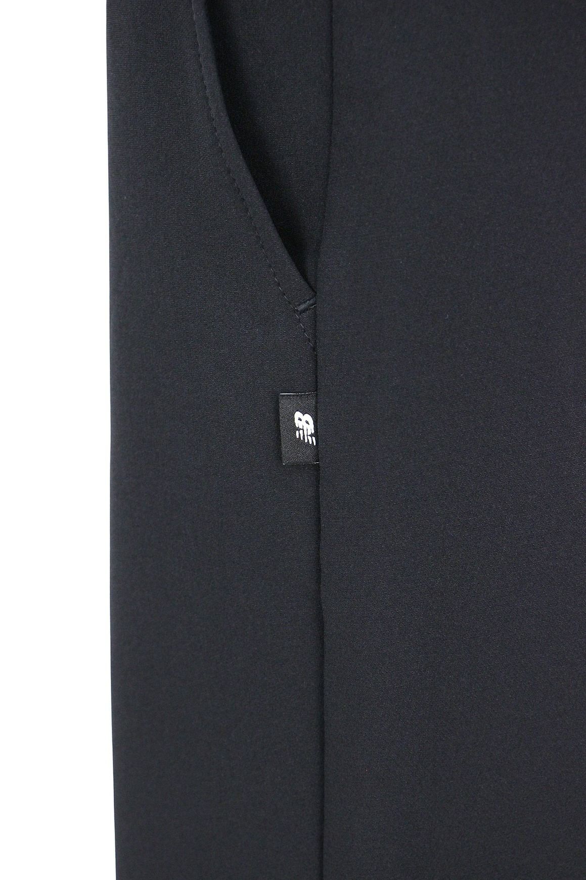 ニューバランスのロングパンツ