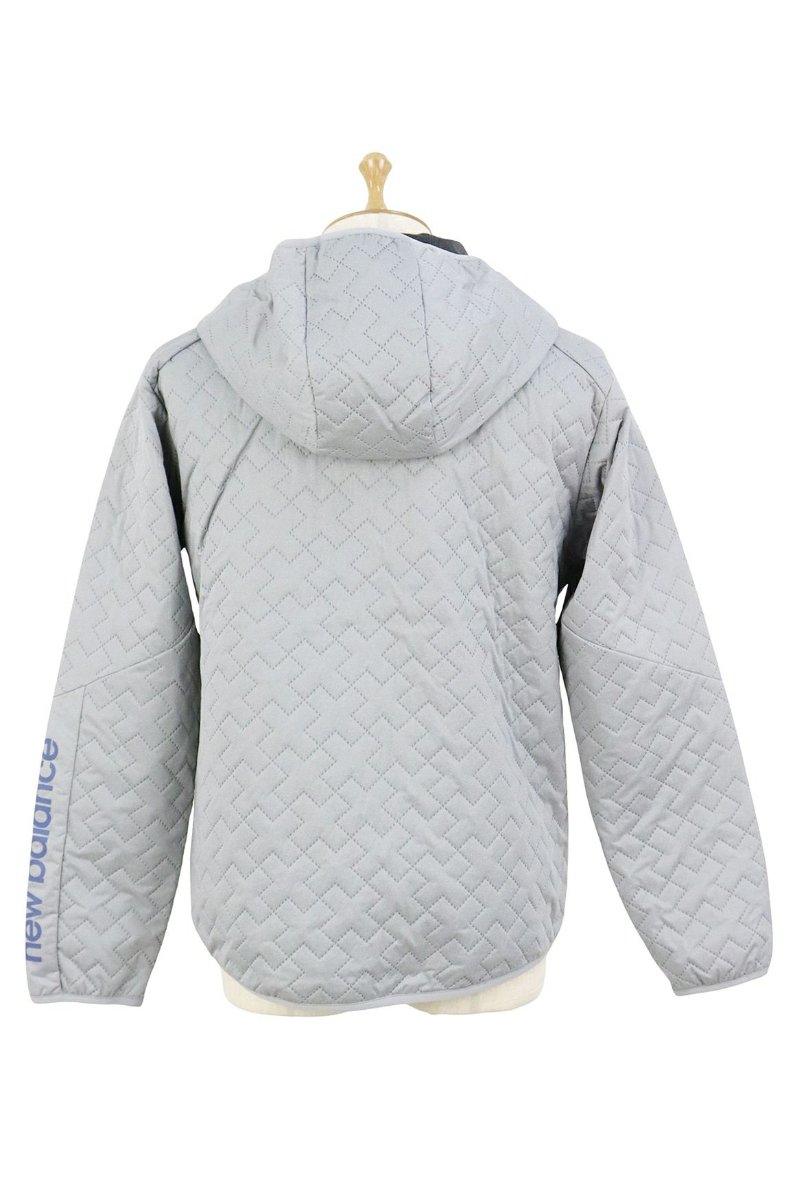 ニューバランスゴルフのブルゾン