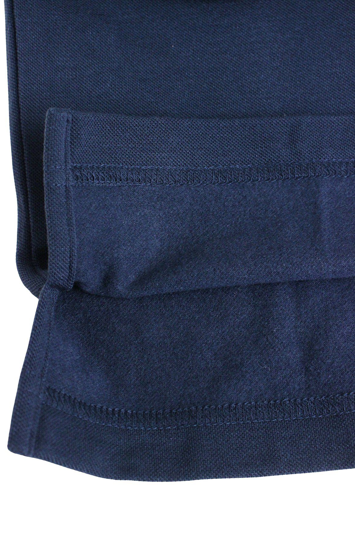 カステルバジャックスポーツのポロシャツ