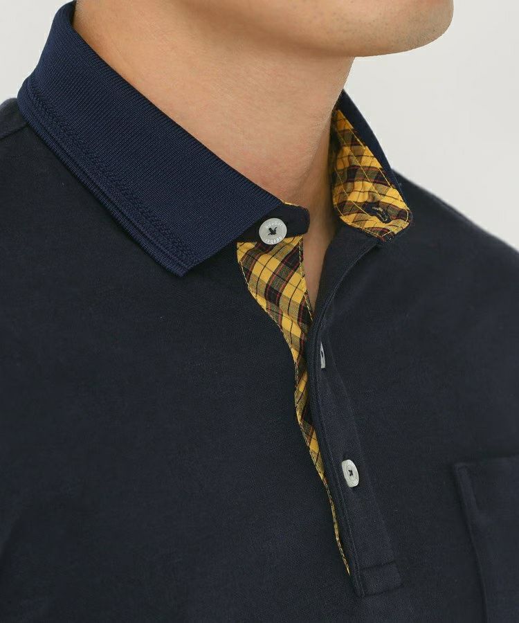 アダバットのポロシャツ