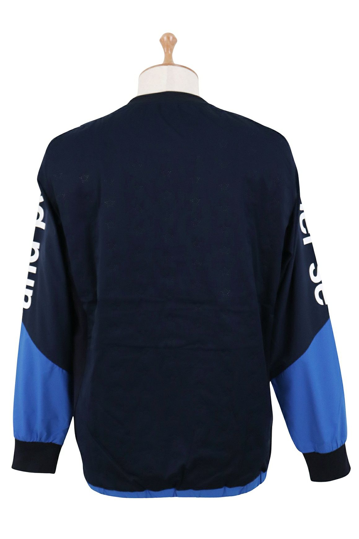 アンパスィのブルゾン