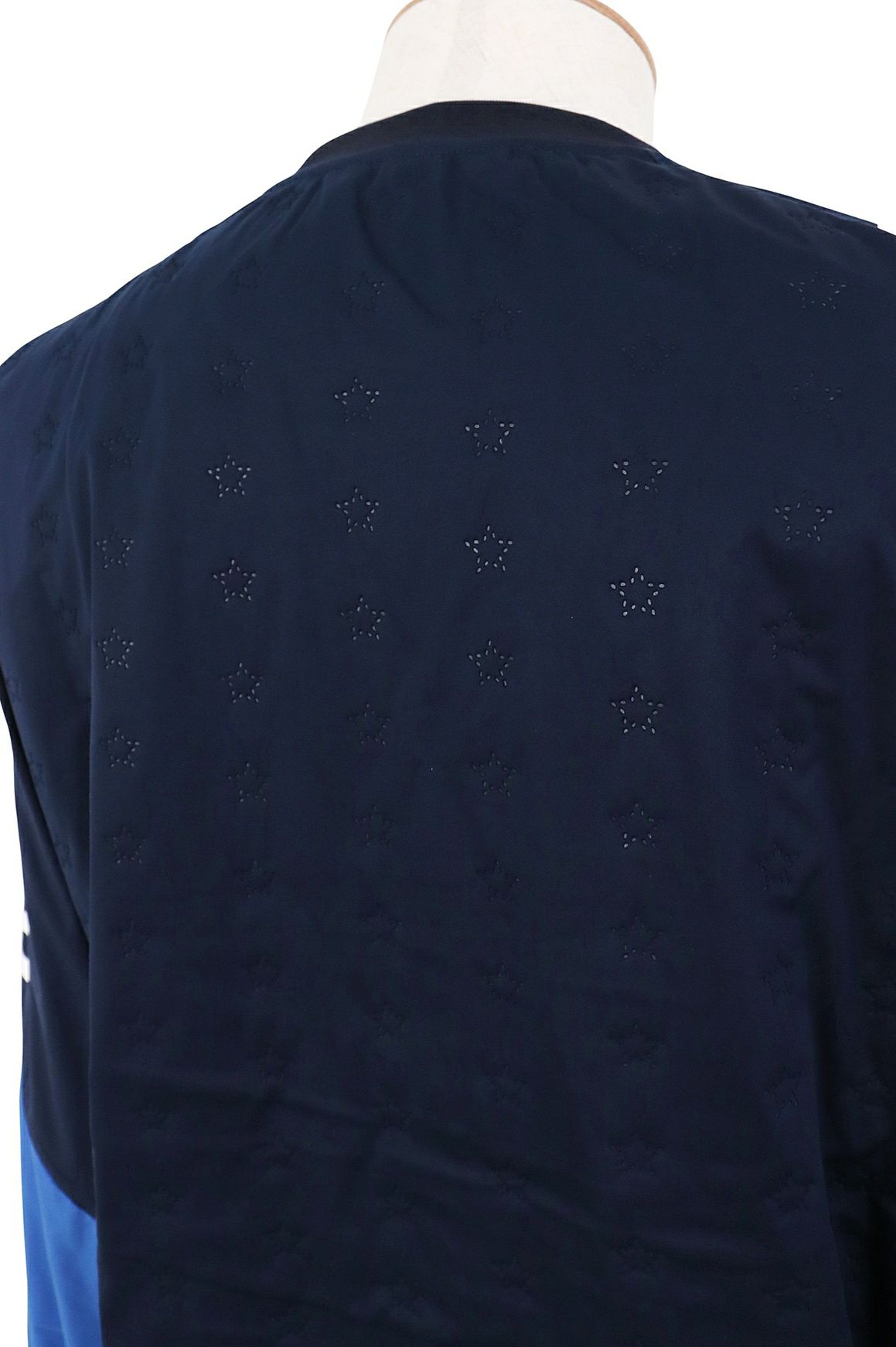 アンパスィのブルゾン