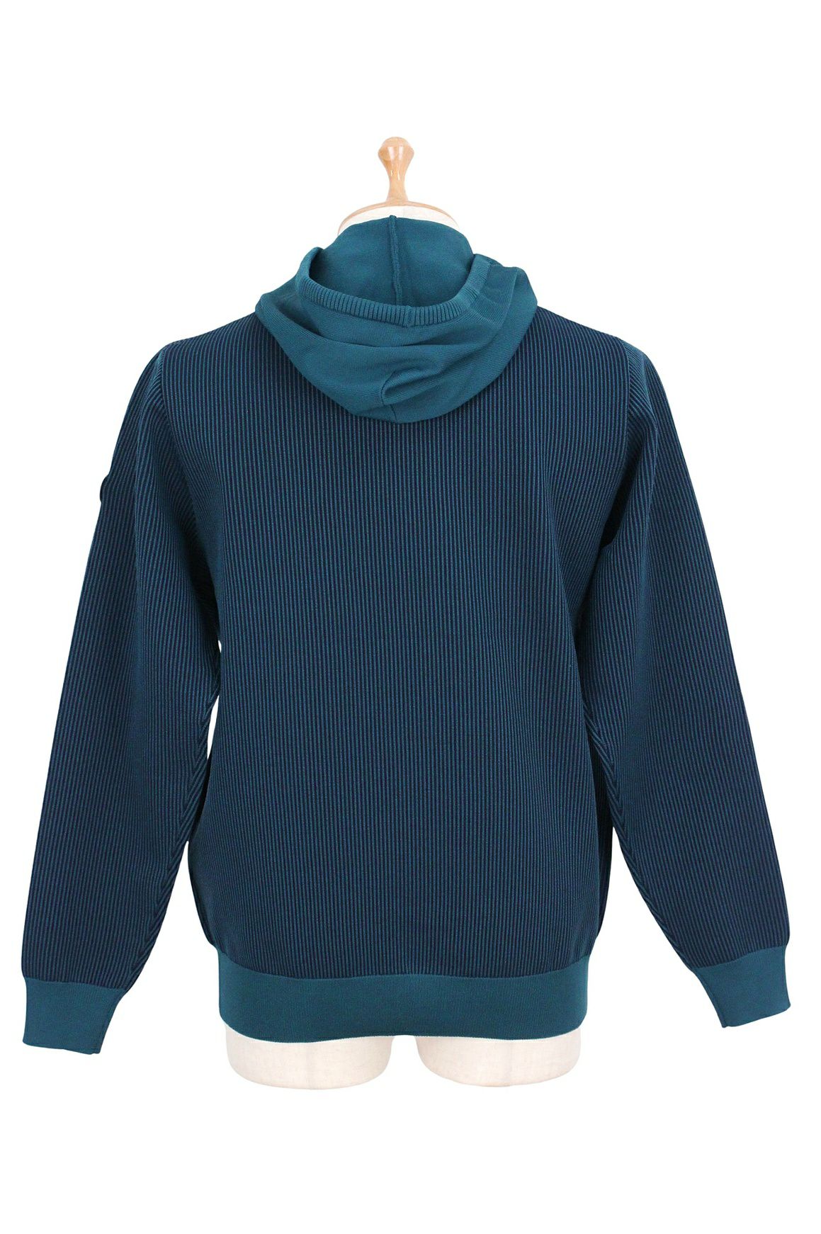 アンパスィのセーター