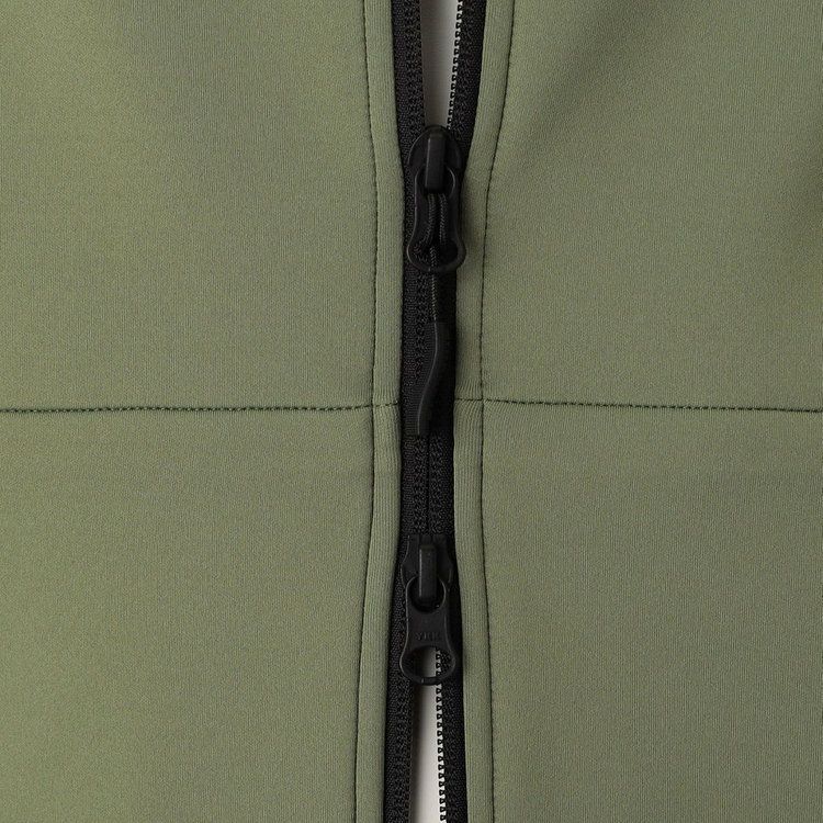 ブリーフィングゴルフのパーカー