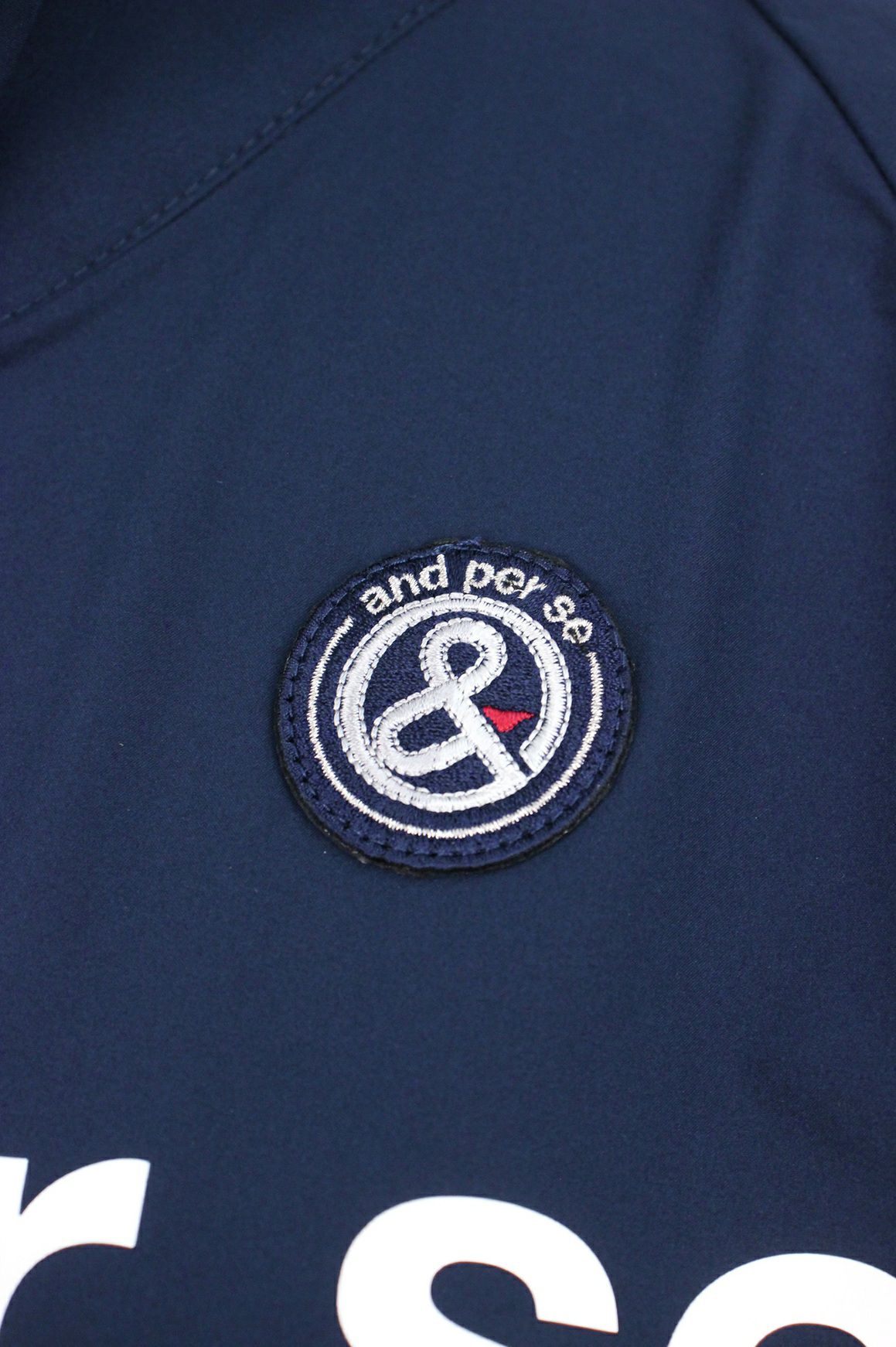 アンパスィのブルゾン