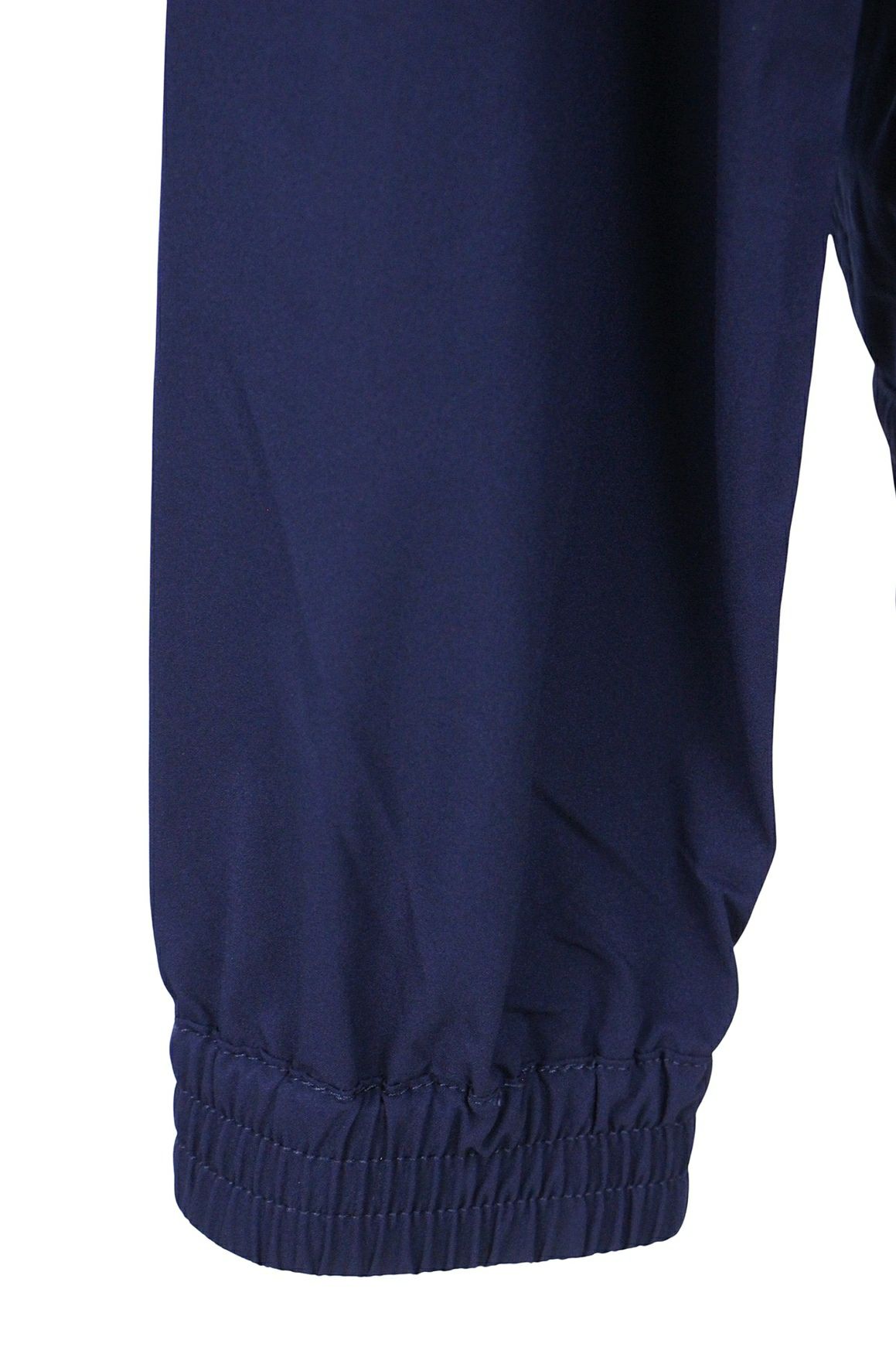 アンパスィのブルゾン