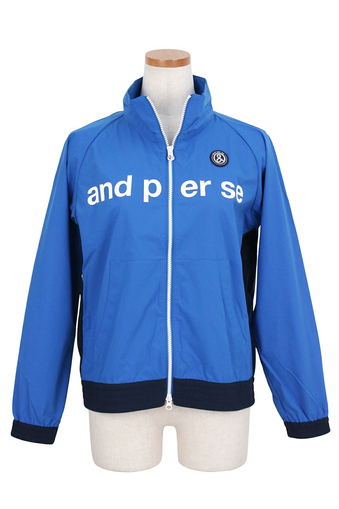 アンパスィのブルゾン