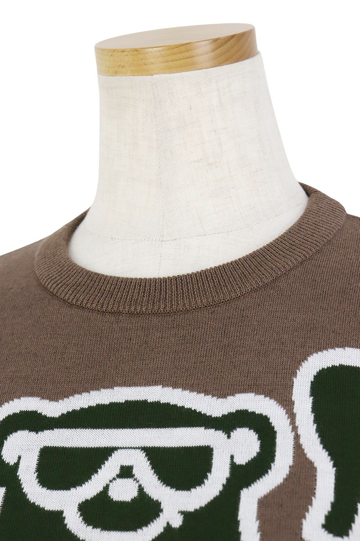 アンパスィのセーター