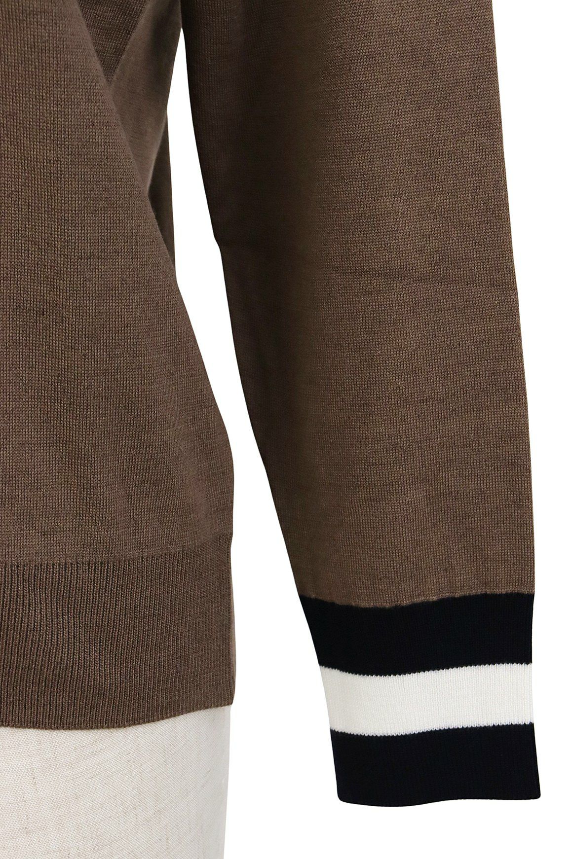 アンパスィのセーター