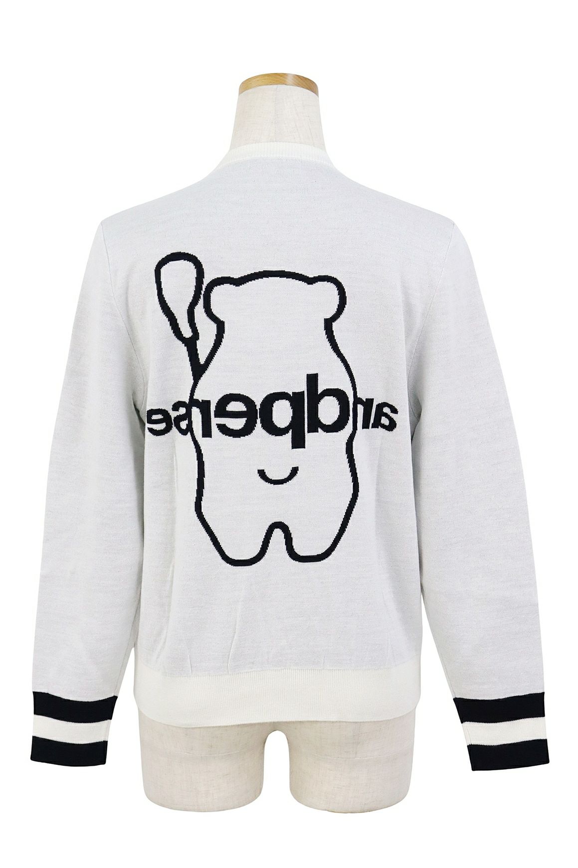 アンパスィのセーター