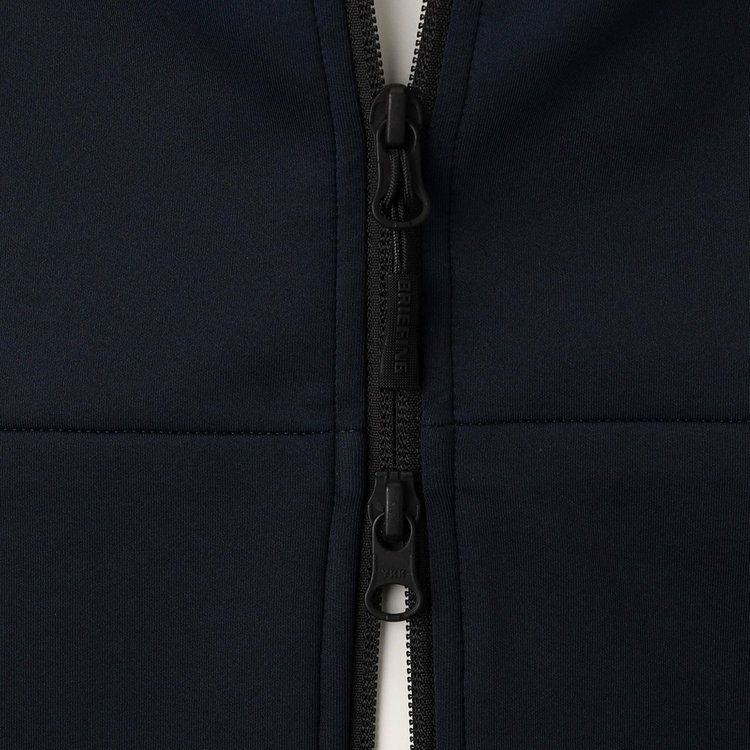 ブリーフィングゴルフのブルゾン