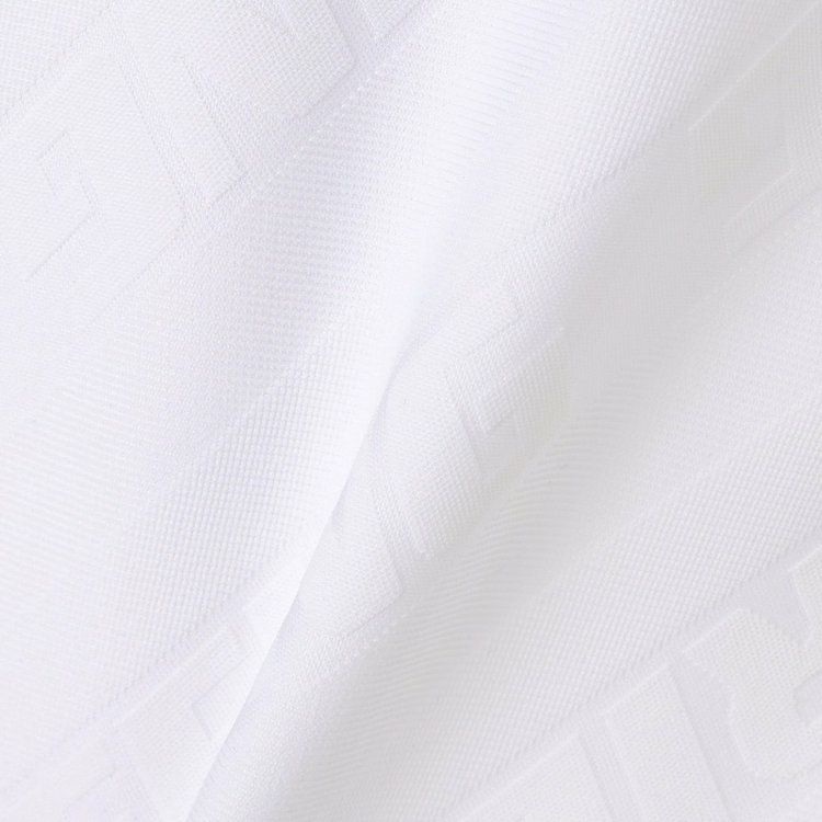 ブリーフィングゴルフのハイネックシャツ