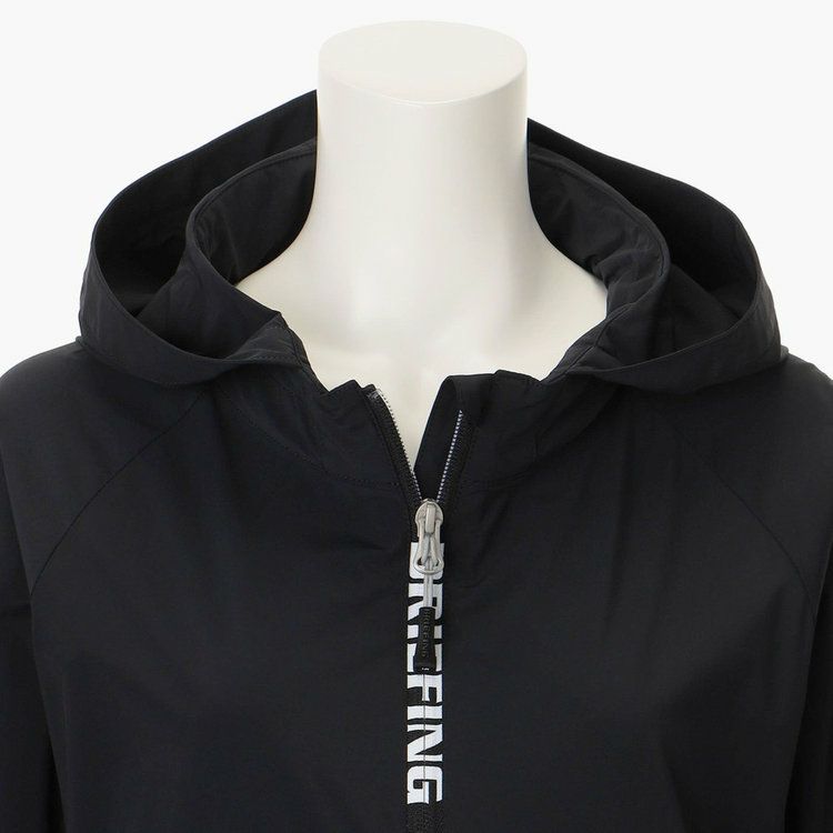 ブリーフィングゴルフのブルゾン