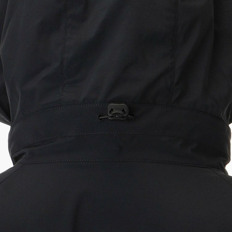 ブリーフィングゴルフのブルゾン