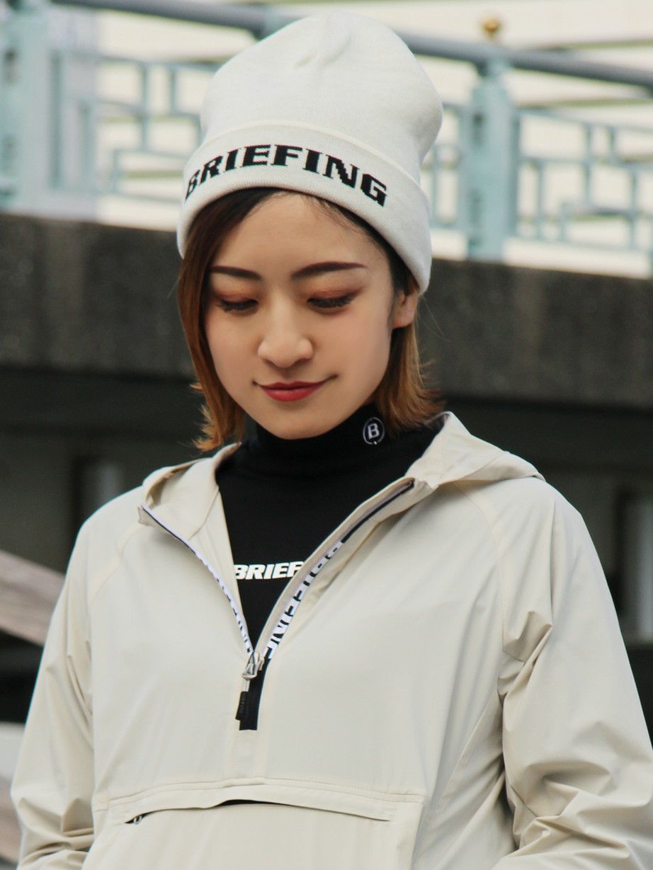 ブリーフィングゴルフのブルゾン