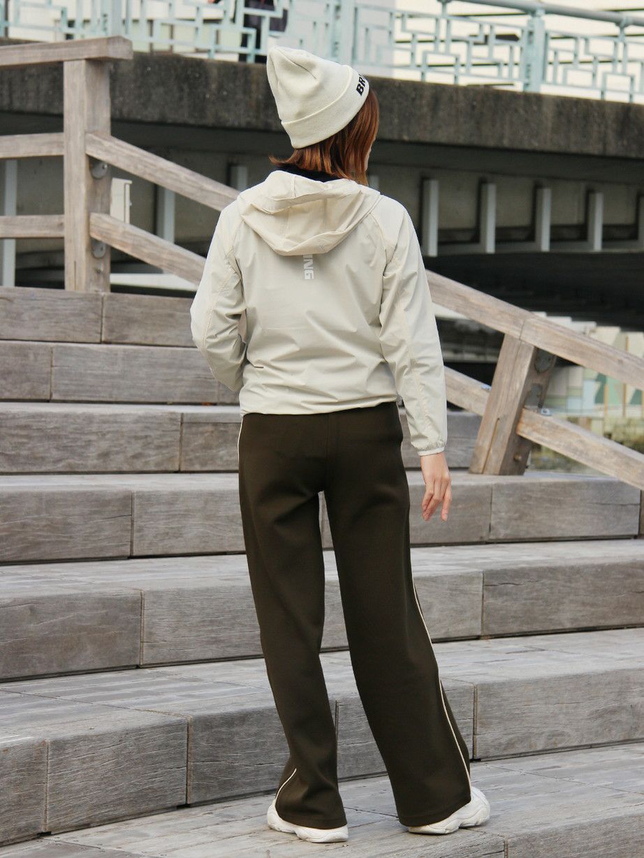 ブリーフィングゴルフのブルゾン