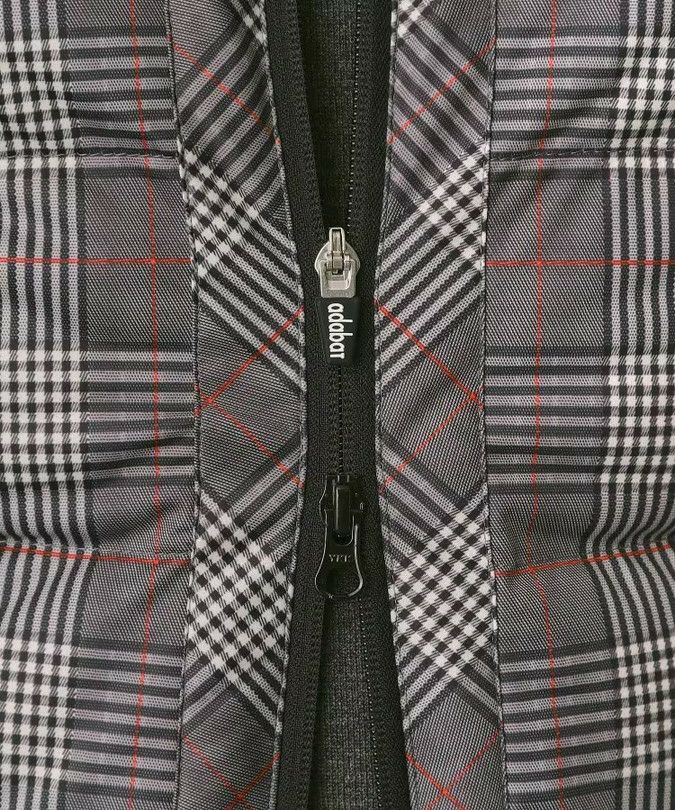 アダバットのベスト