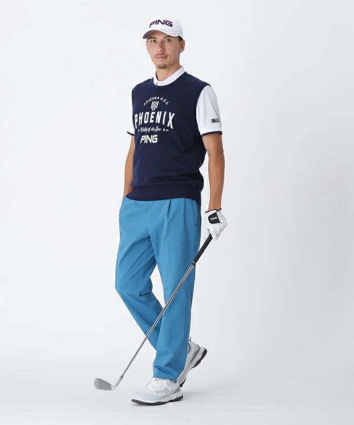 ピンのベストとポロシャツ