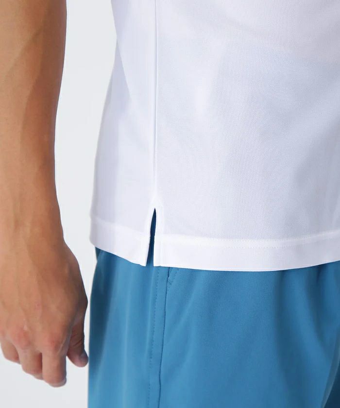 ピンのベストとポロシャツ