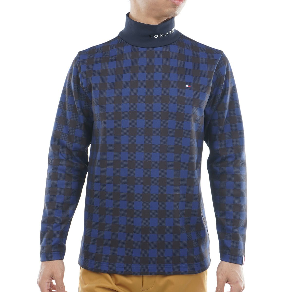 トミーヒルフィガーのハイネックシャツ