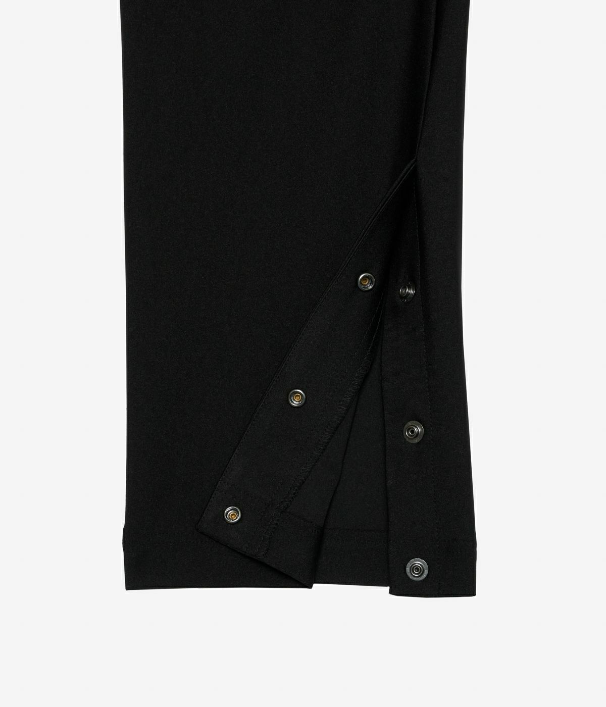 ティーエフダブリューフォーティーナインのパンツ