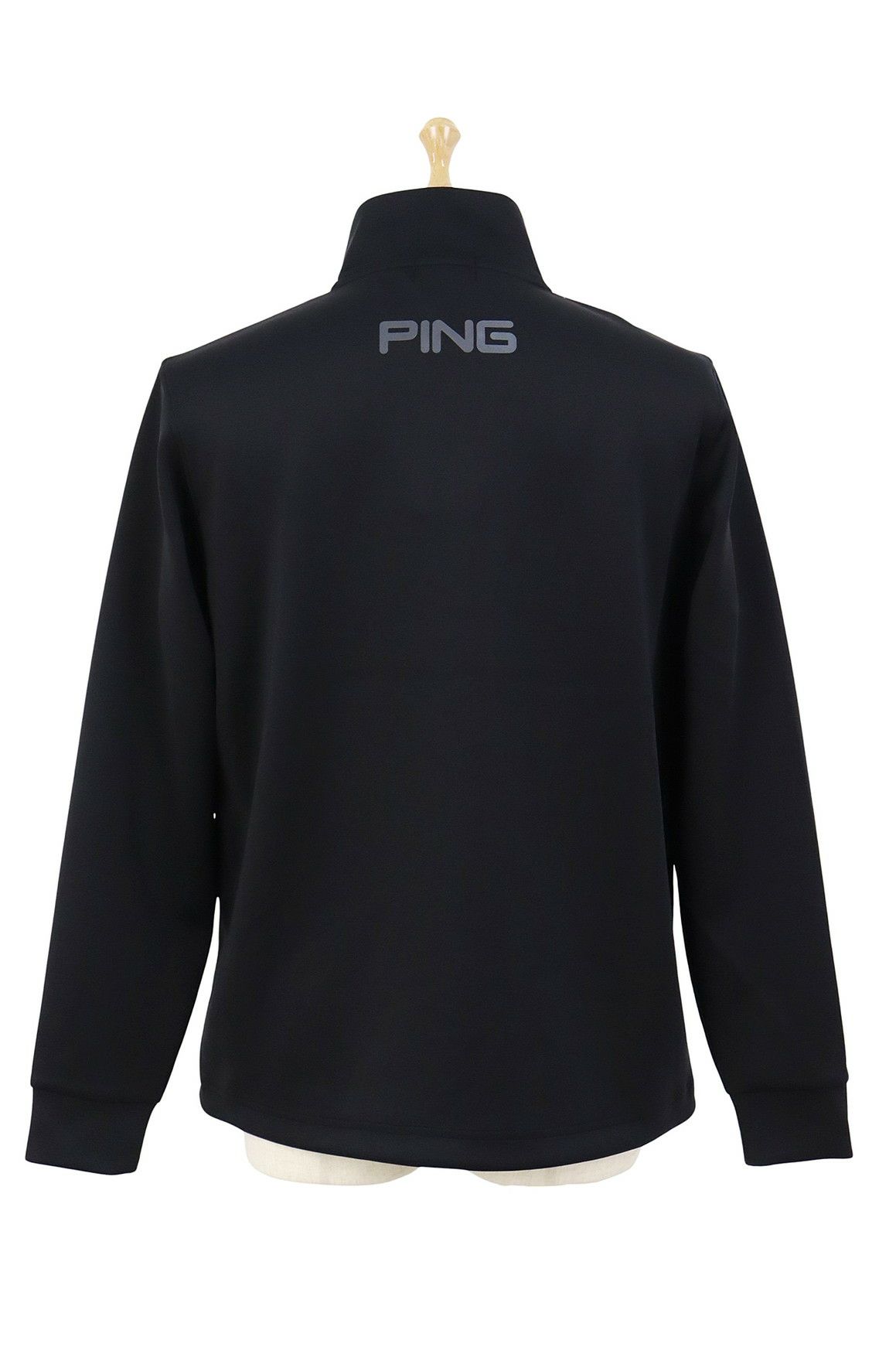 ピンのブルゾン