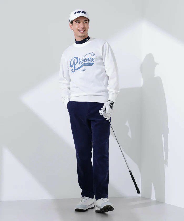 ピンのセーター