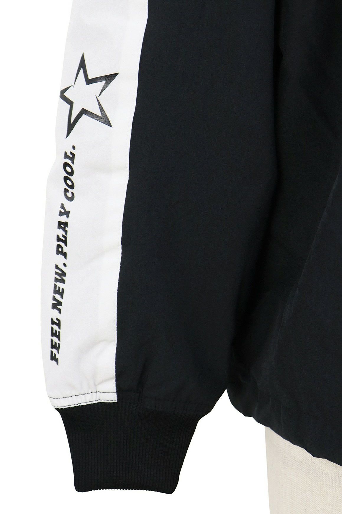 ピンのブルゾン