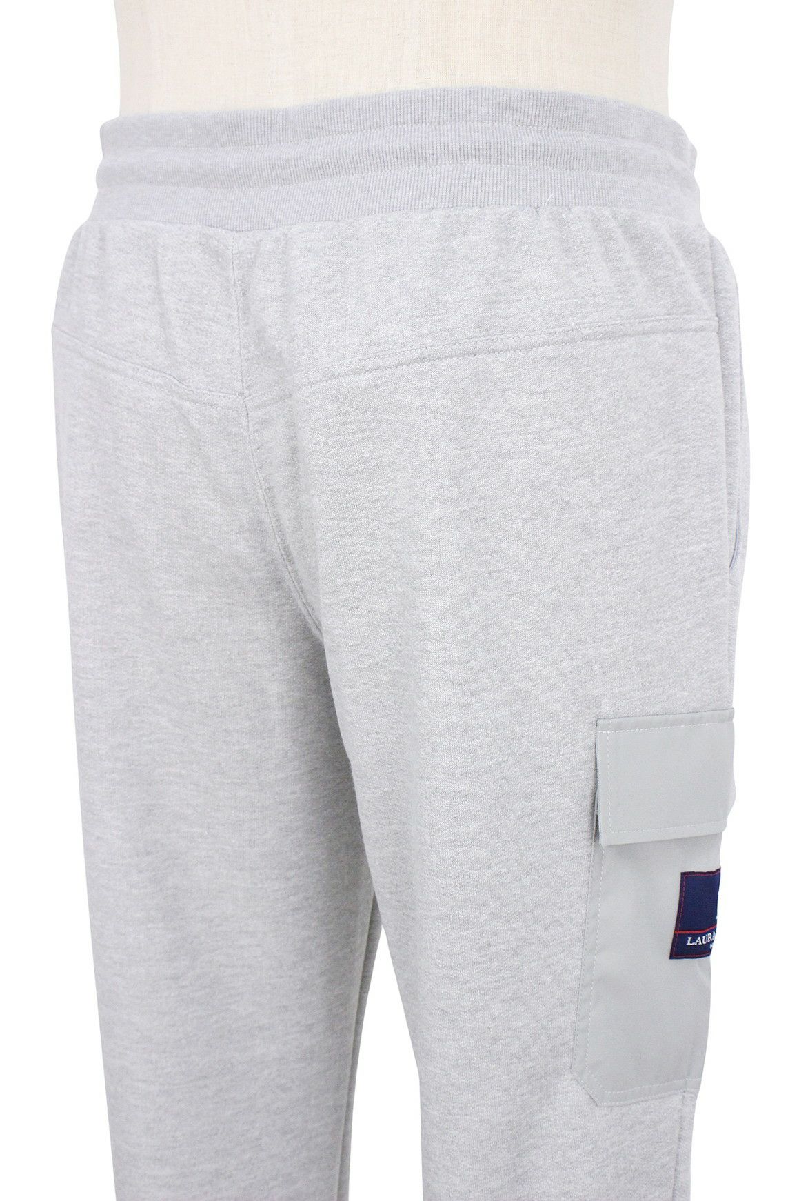 ラウラフェリーチェのパンツ