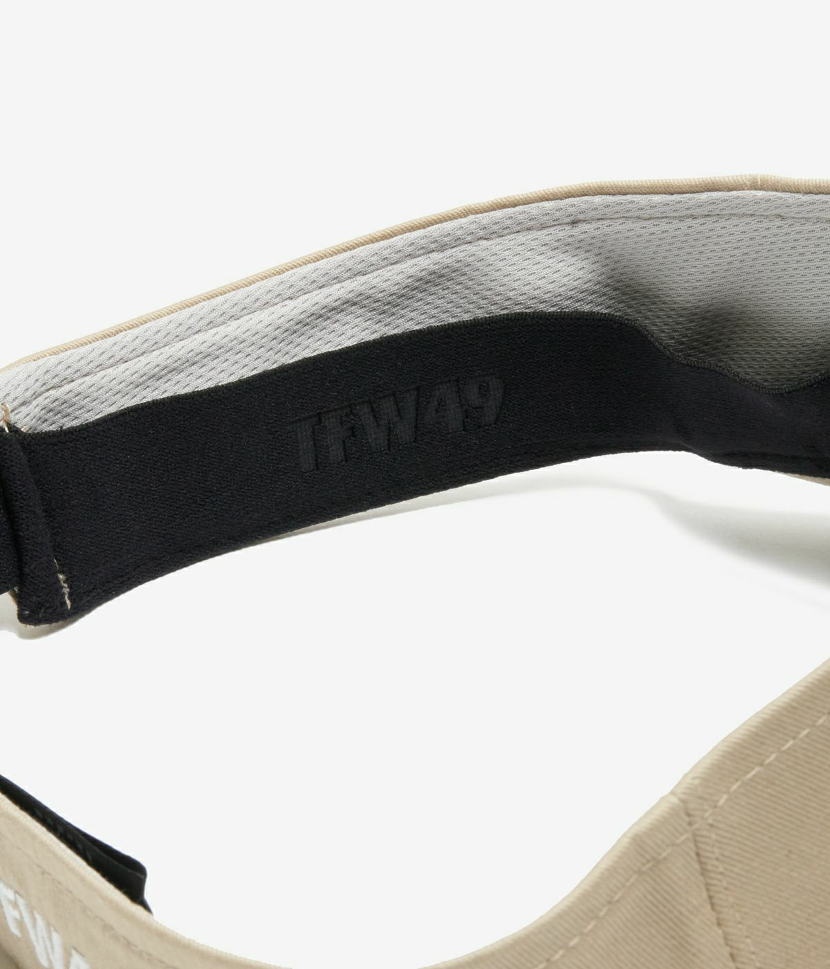 TFW49のサンバイザー