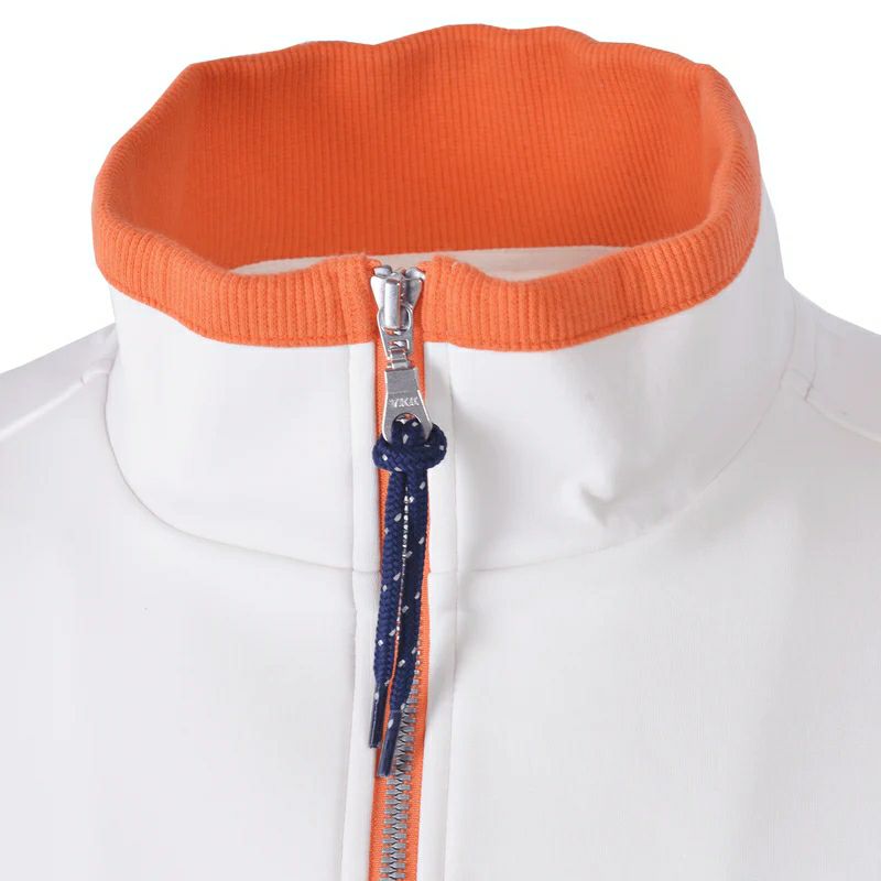 シナコバのブルゾン