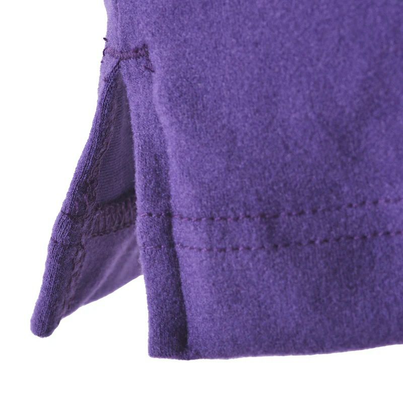 シナコバのハイネックシャツ