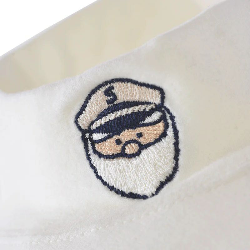 シナコバのハイネックシャツ